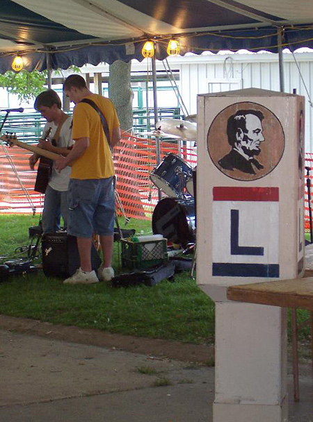 IA_LHD_70.jpg IA_LHD_70.jpg