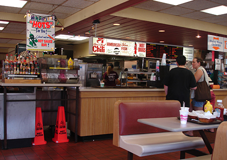 OH_81107_1873.jpg Hot Dog Shop