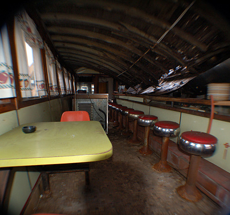 oh_crosserdiner_alb1_ins oh_crosserdiner_alb1_ins